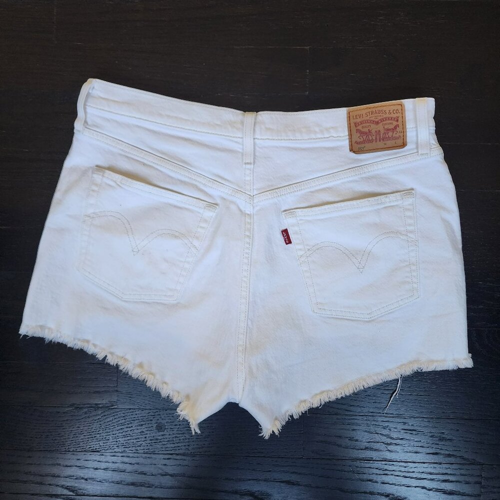 Levi's® Women's 501® Original Shorts | White | W33 - Picture 2 of 7